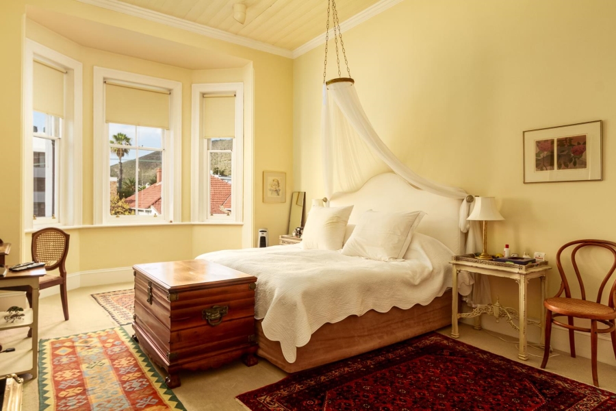 4 Bedroom Property for Sale in Bantry Bay Western Cape